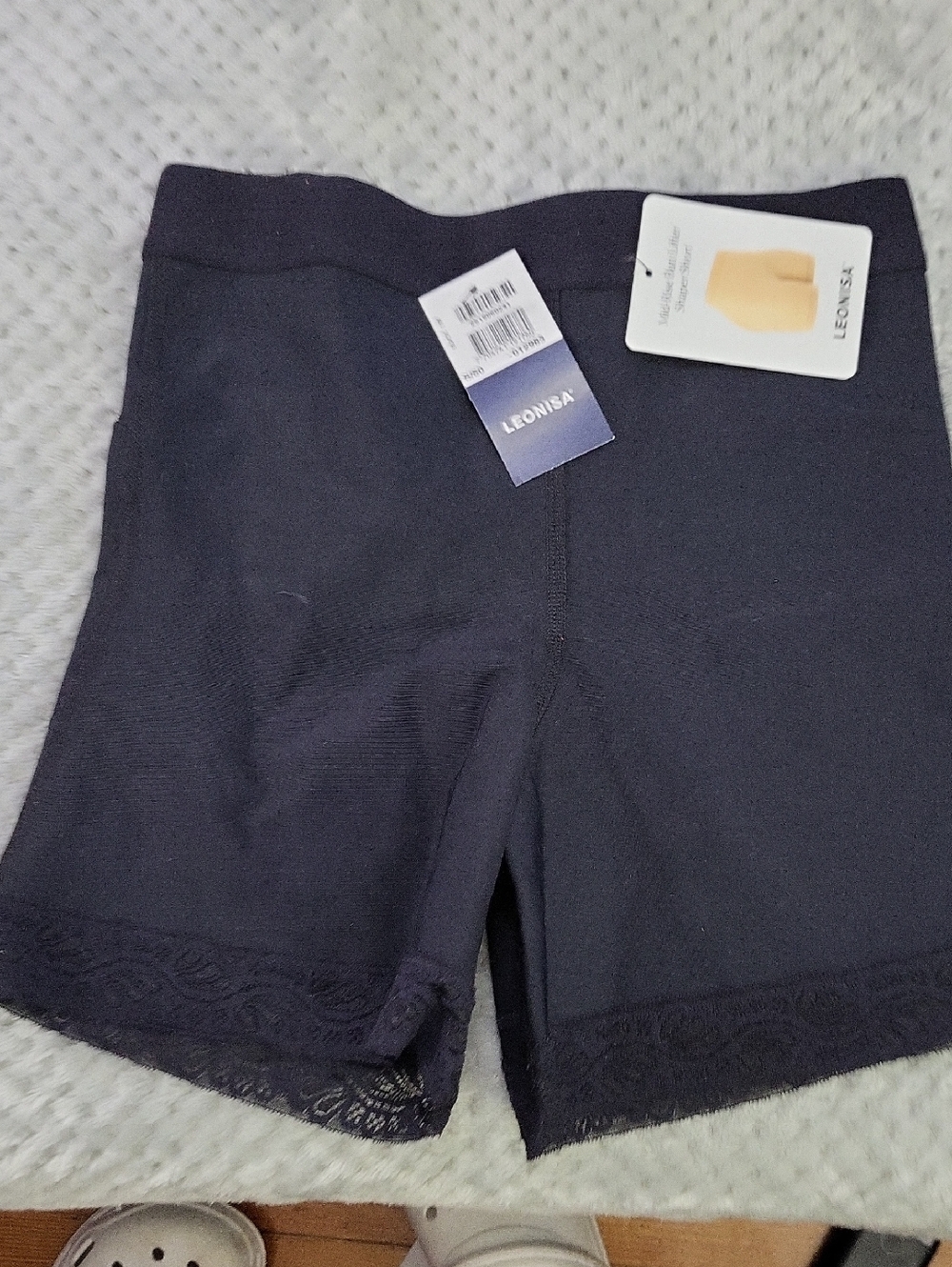 Nwt Leonisa Black Lace-Trim Women's Shaping Shorts Small